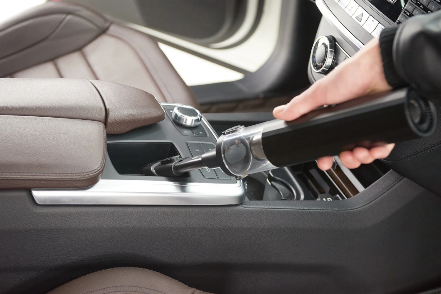 cordless handheld vacuum for Jeep Renegade